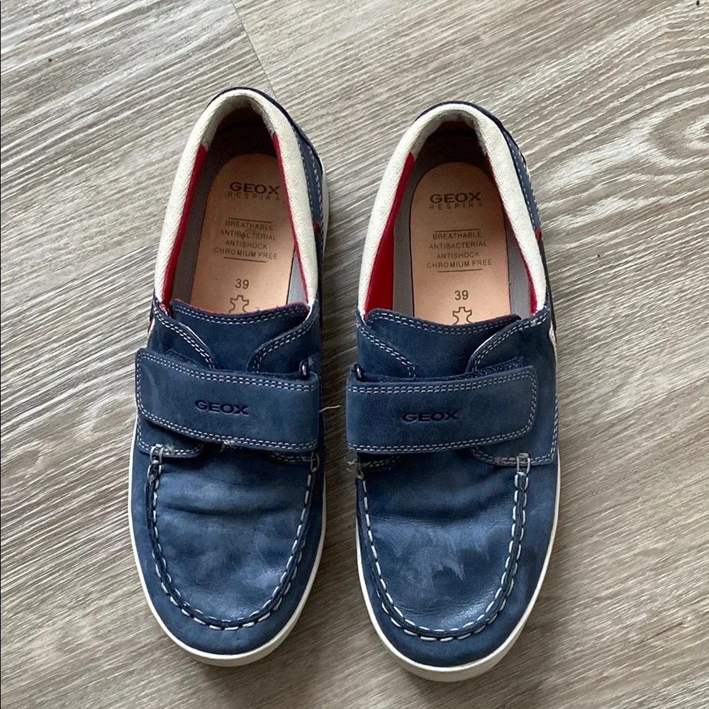 Geox Shoes - Picture 1 of 7